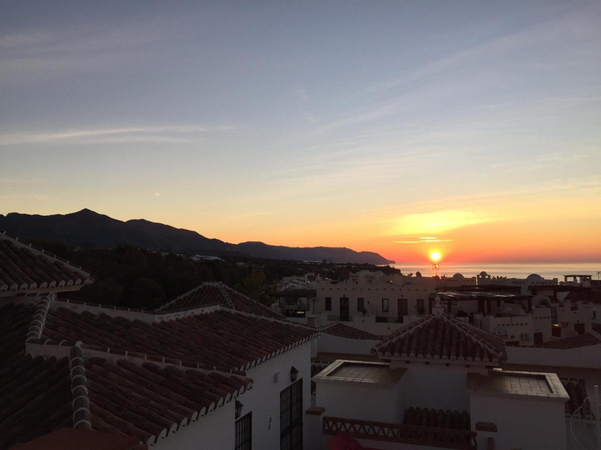 Burriana Beach, Pool, Big Terrace, Superb Seaviews Appartement