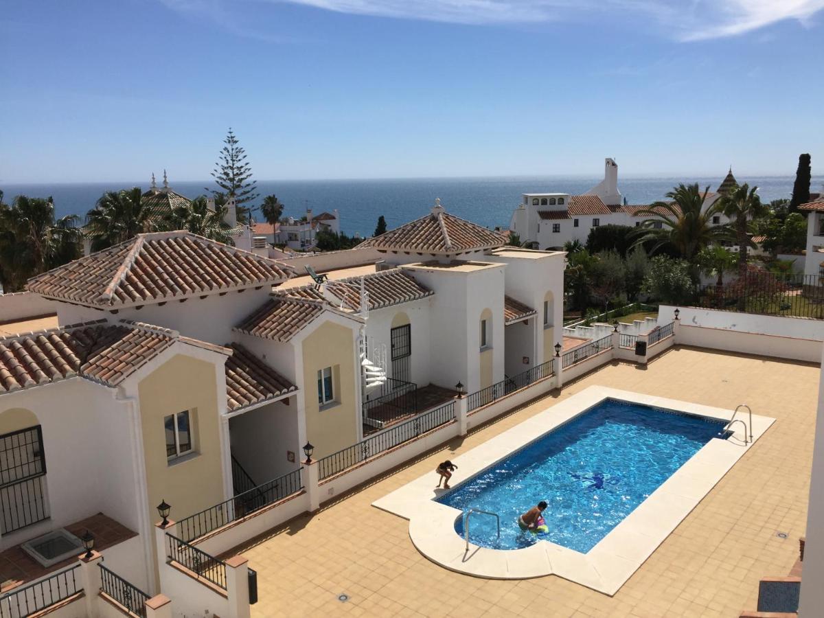 Lägenhet Burriana Beach, Pool, Big Terrace, Superb Seaviews *